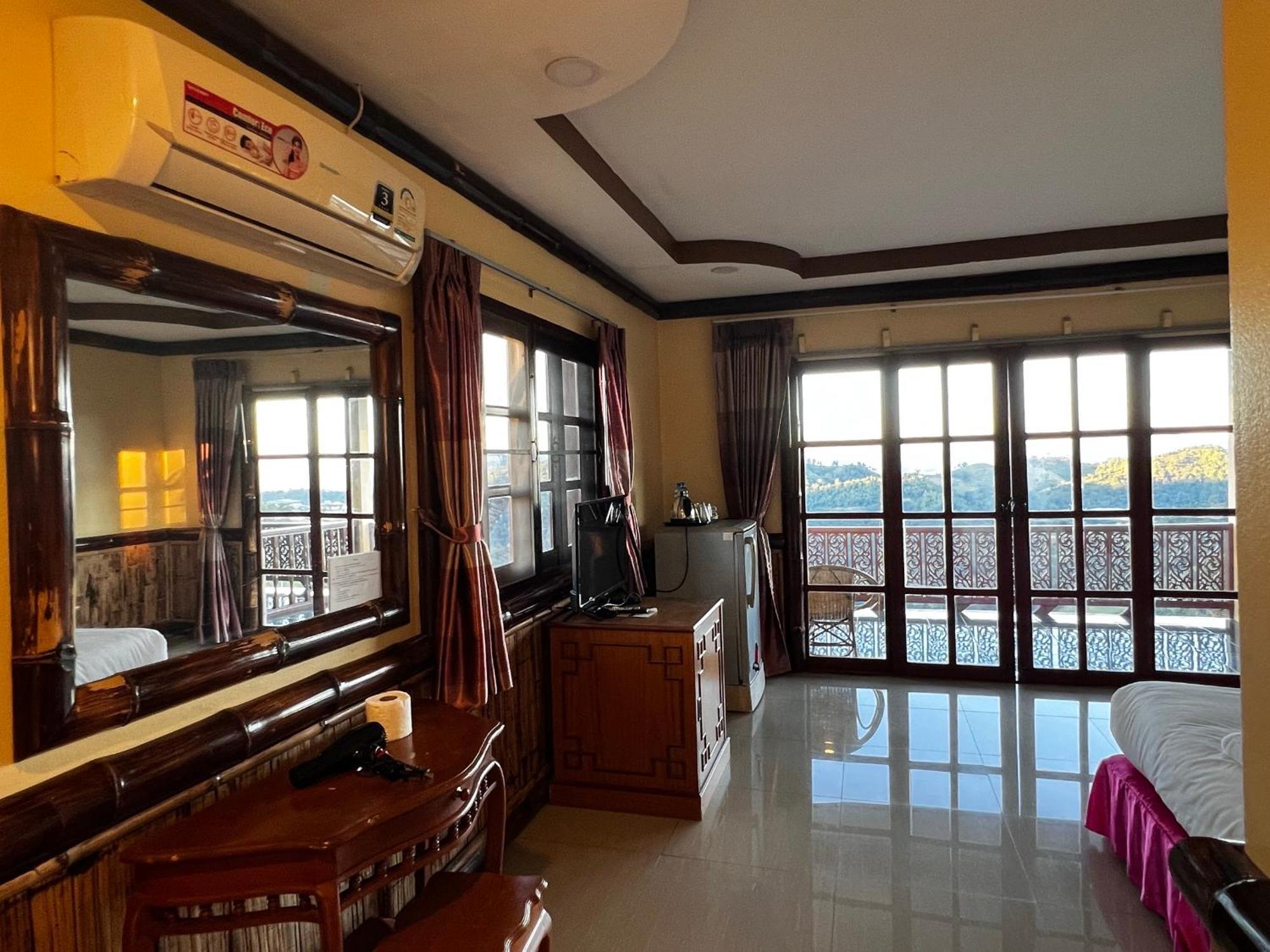 Maesalong Villa Сантихири Экстерьер фото